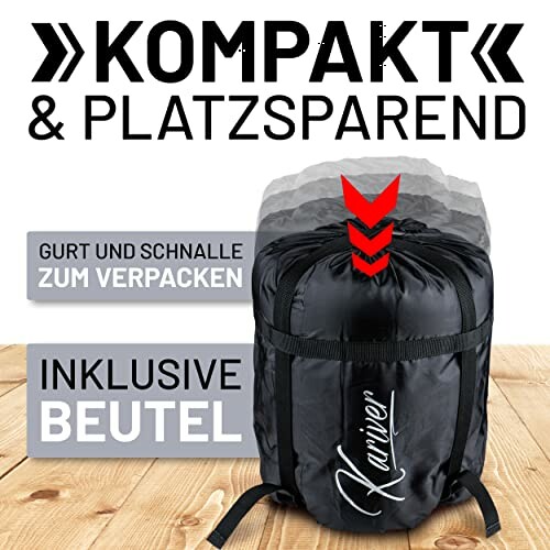 Kompakt verpackter Schlafsack mit Gurt und Schnalle.